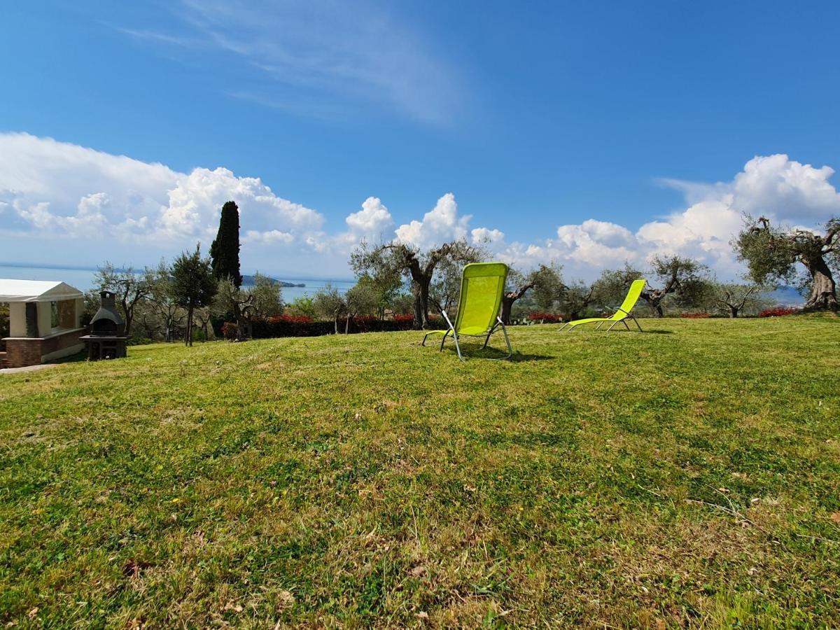 Antico Casale Tiravento Aparthotel Passignano sul Trasimeno Exterior foto