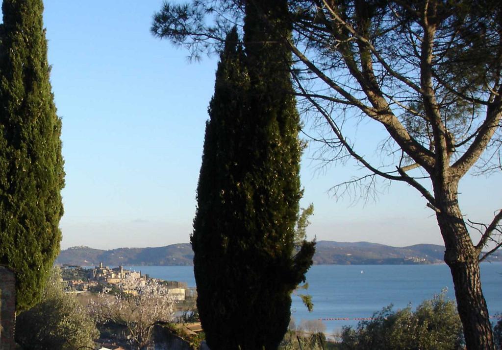 Antico Casale Tiravento Aparthotel Passignano sul Trasimeno Quarto foto