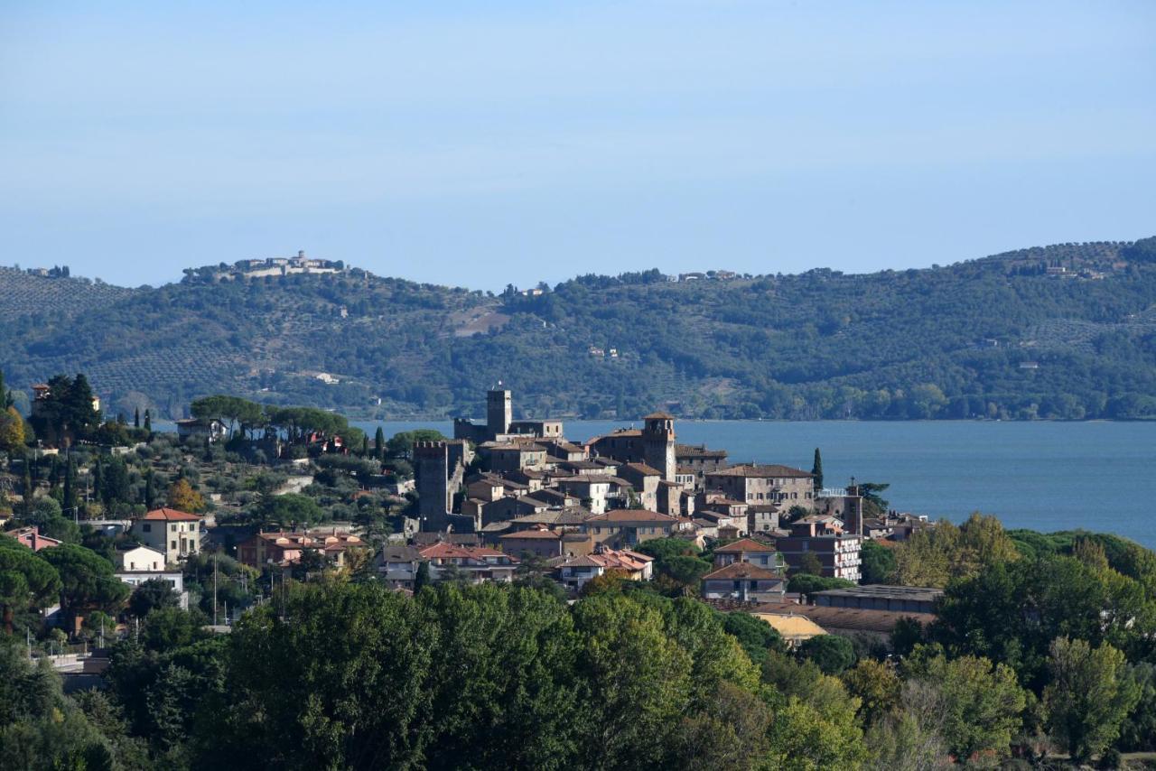 Antico Casale Tiravento Aparthotel Passignano sul Trasimeno Exterior foto